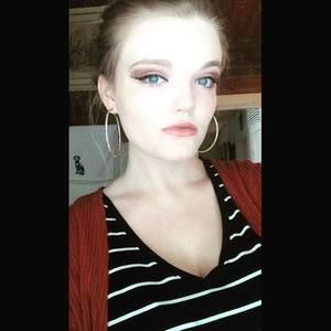 Meet your Posher, Jenna